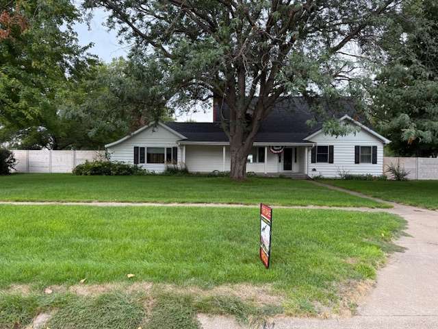 528 E John St. O'Neill, NE 68763